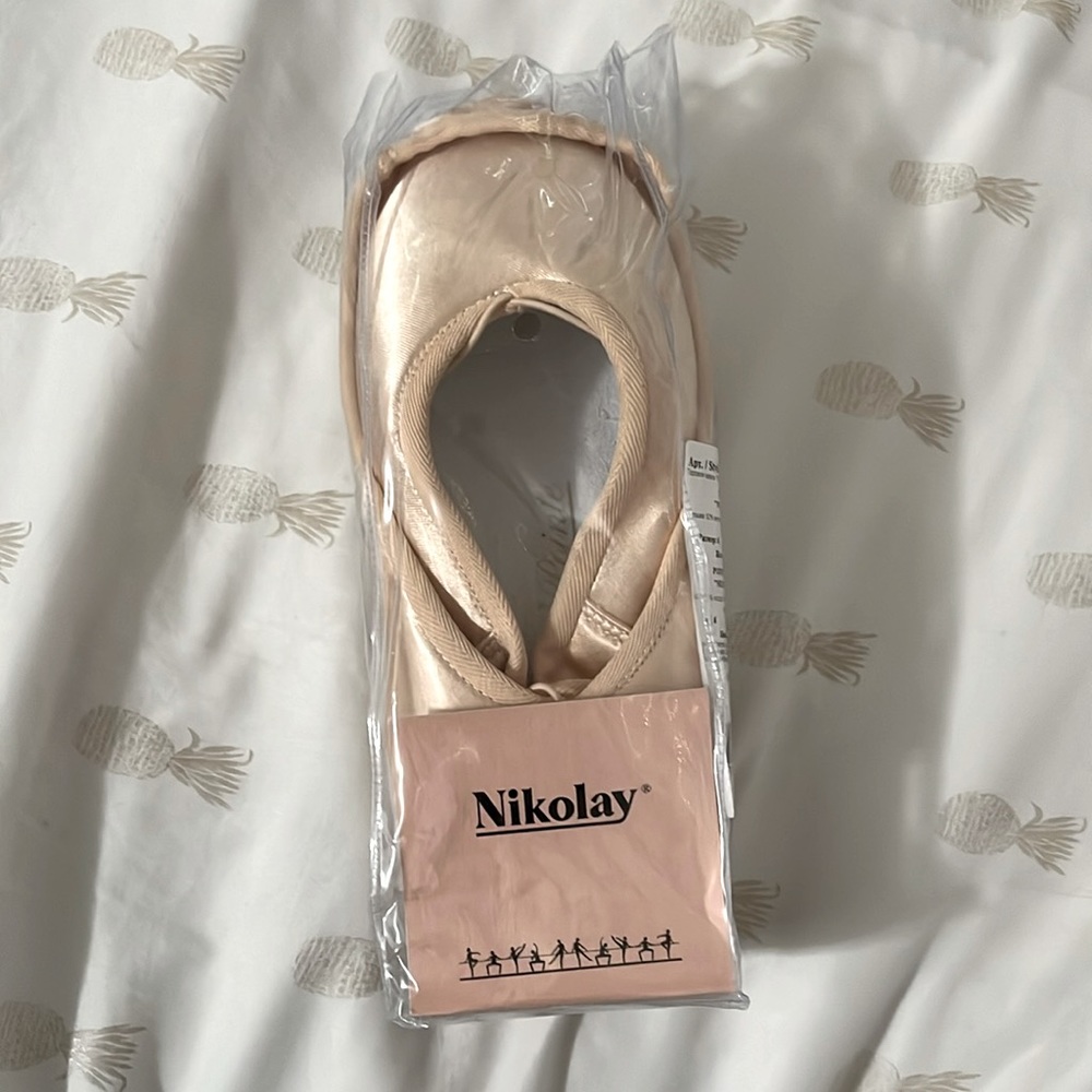 Nikolay Grishko pointeshoes Neopointe 6 xxxx reinforced shank